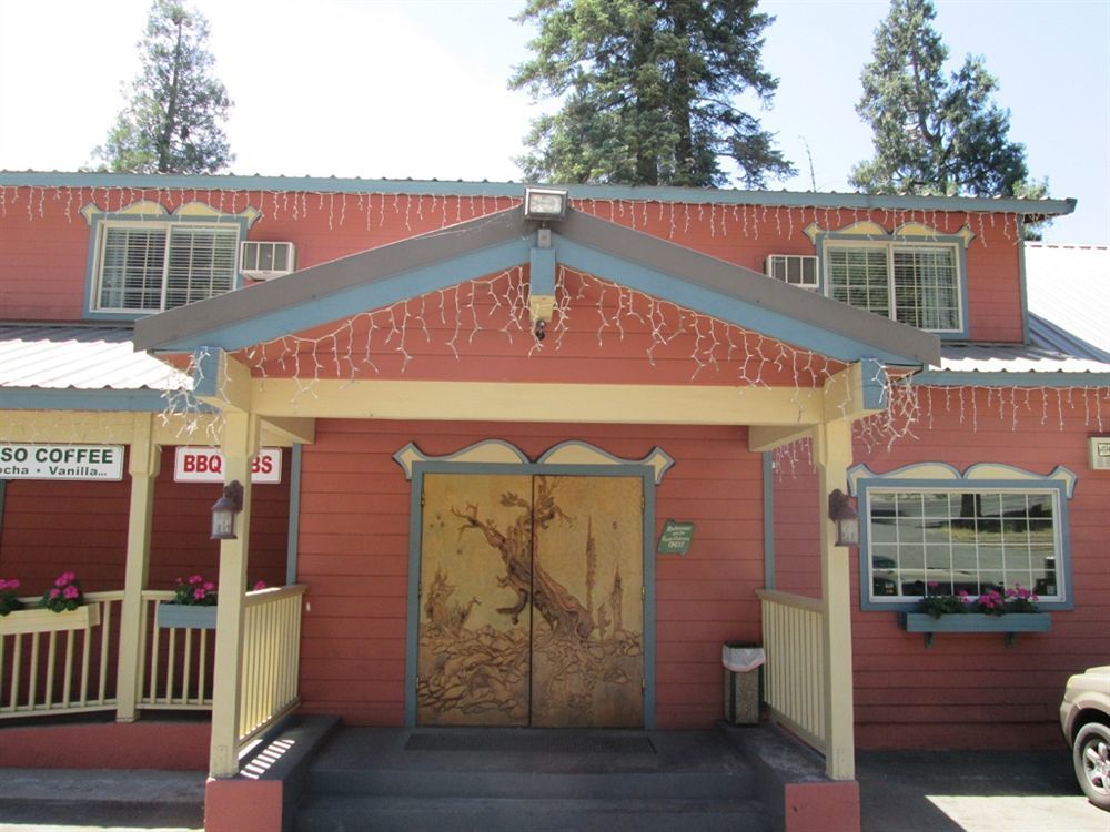 Strawberry Inn Εξωτερικό φωτογραφία